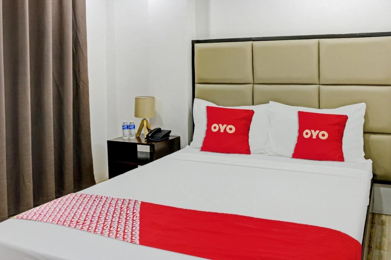 Oyo 869 Jnv Dream Hotel Subic Eksteriør billede